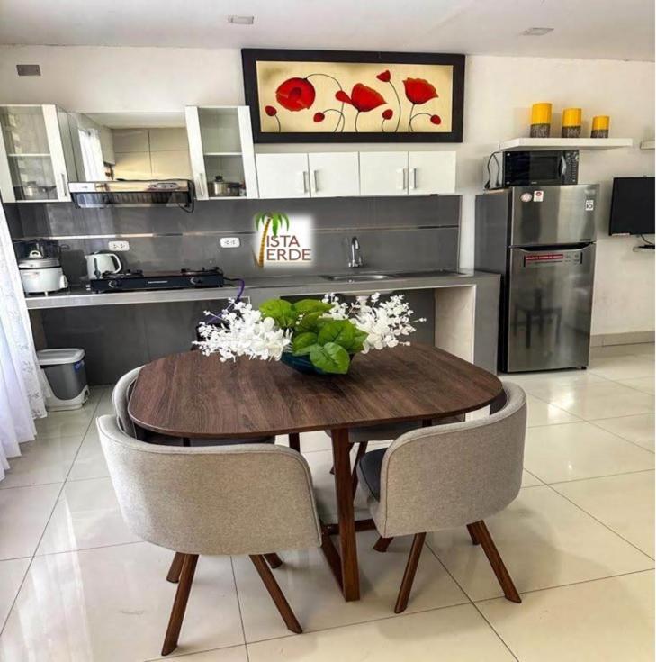 Apartamento Vacacional Vista Verde Tarapoto Eksteriør billede
