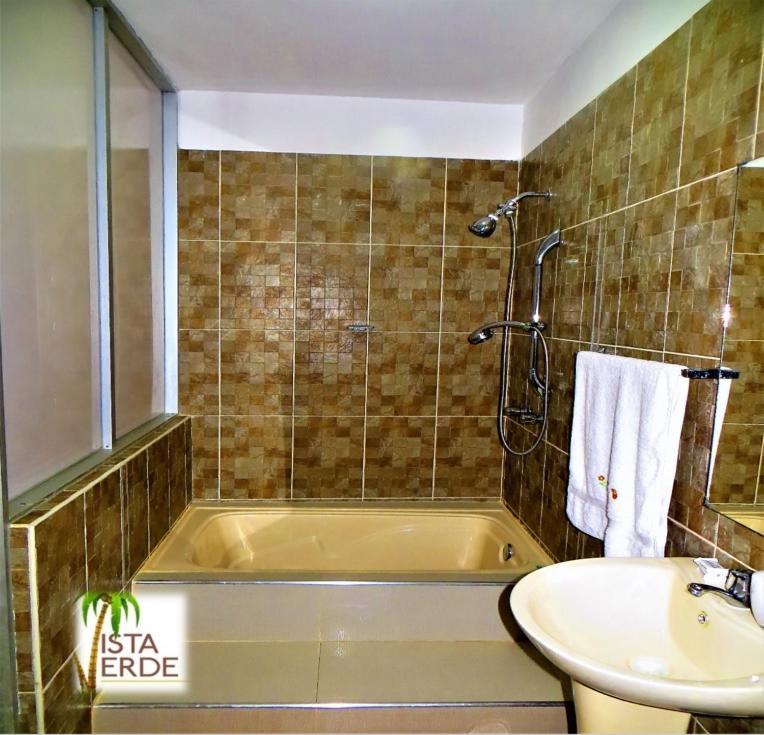 Apartamento Vacacional Vista Verde Tarapoto Eksteriør billede